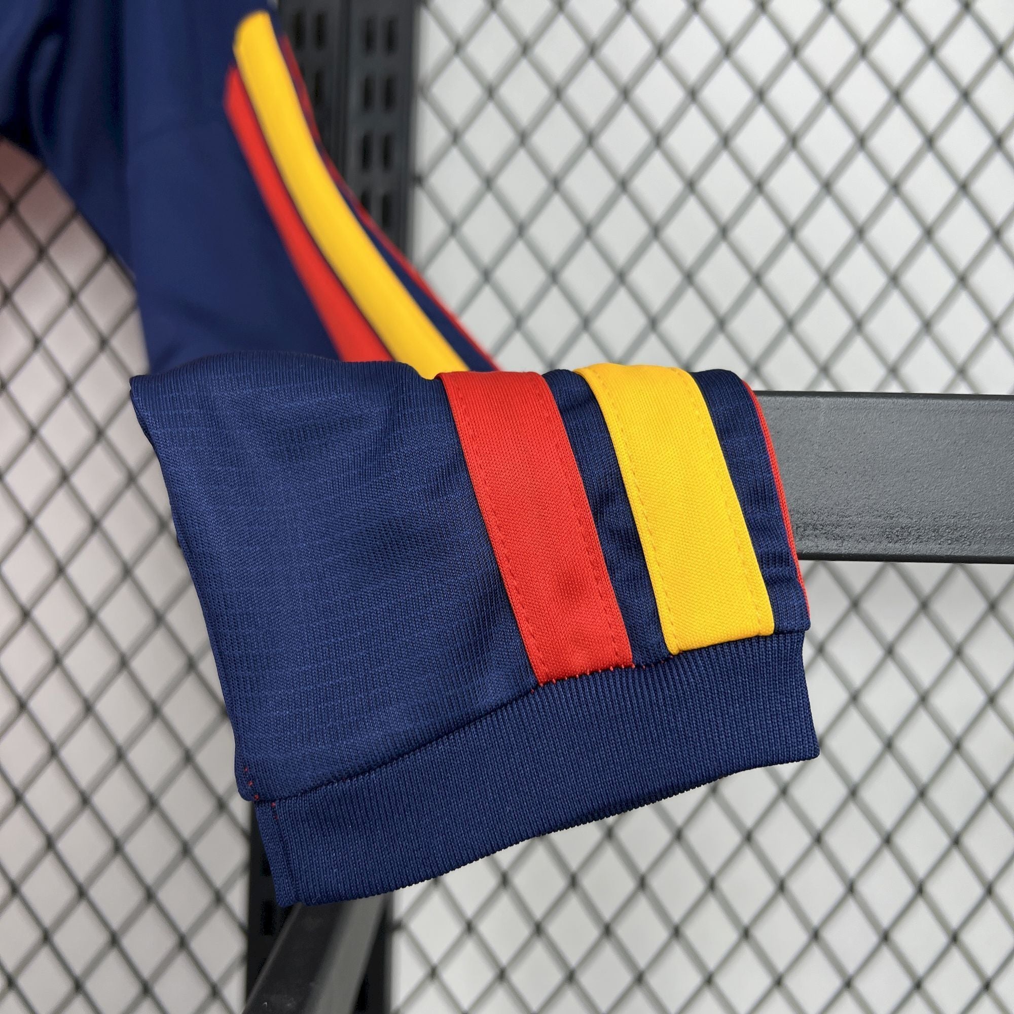 Maillot Espagne Domicile Coupe du Monde 2026 – Manches Longues