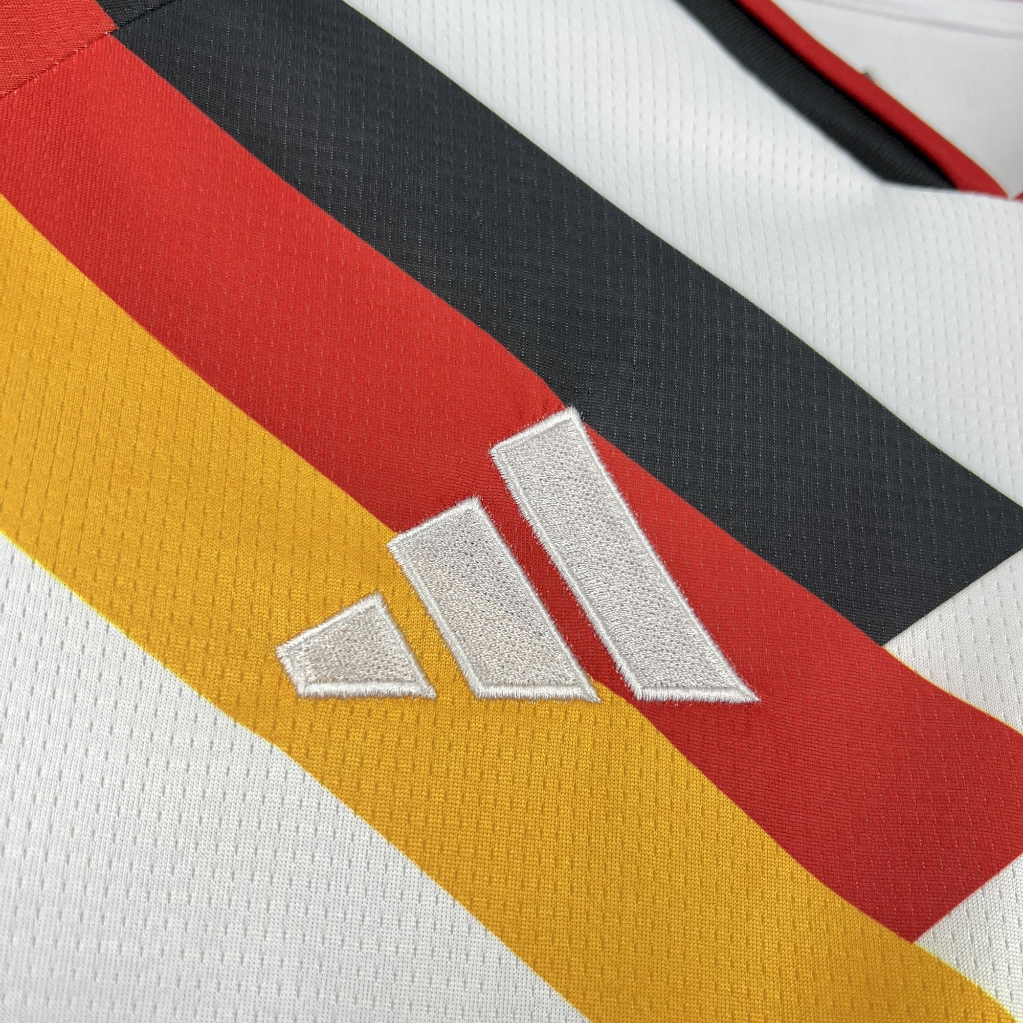 Maillot Allemagne Domicile Coupe du Monde 2026 – Manches Longues